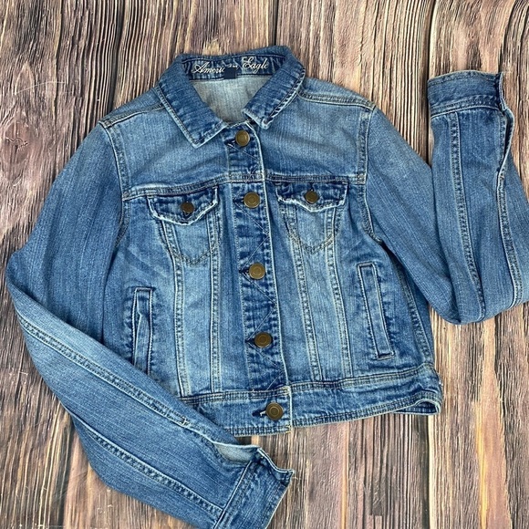 American Eagle Outfitters Jean Jacket - Picture 1 of 7